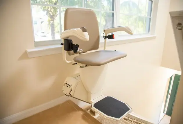 Harmar Premium Pinnacle SL600 Straight Stair Lift
